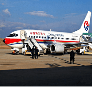 鄂州花湖机场托运航空快运业稳步发展的原因是什么？